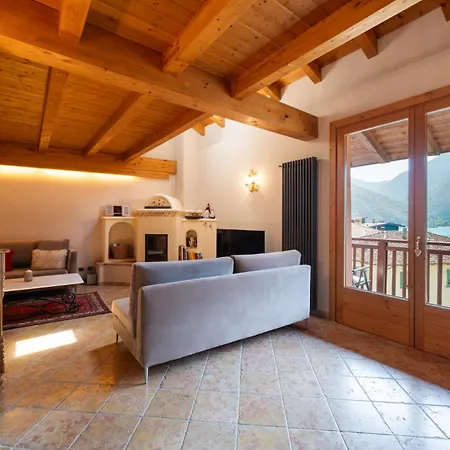 Casa Monica Ledro Attico Mezzolago